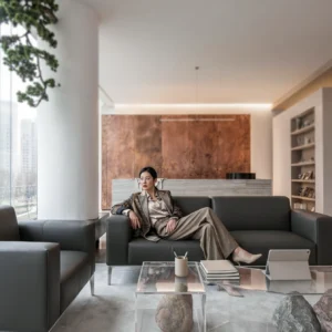EM306 Single-seat sofa