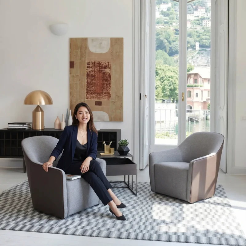 EYF10 Sofa